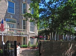 2057 N Bissell St, Chicago, IL 60614