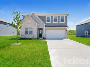 2069 S Copperstone Dr, New Palestine, IN 46163
