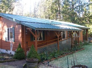 103 Paradise Dr, Ashford, WA 98304