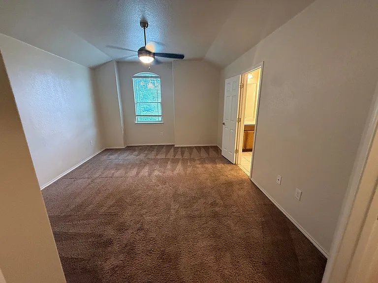 1427 Denver Blvd — Photo 20