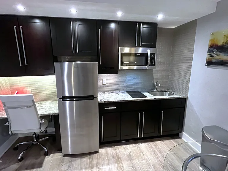 236 N Keech St #S — Photo 7