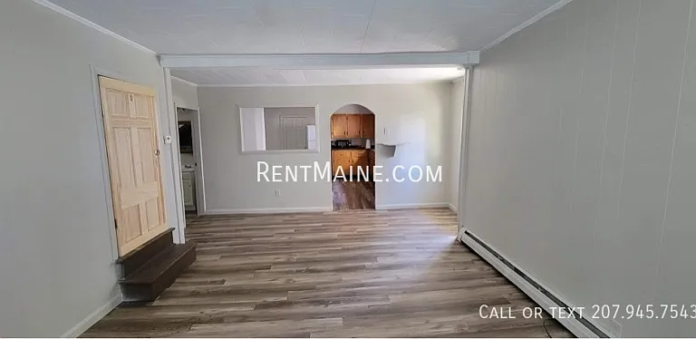 482 Main St #1 — Photo 3