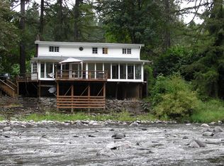 36607 NE Washougal River Rd, Washougal, WA 98671