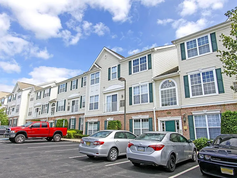 185 Horseshoe Ct — Photo 14
