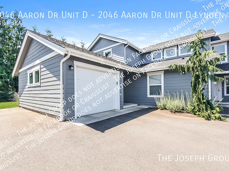 2046 Aaron Dr #D — Photo 1
