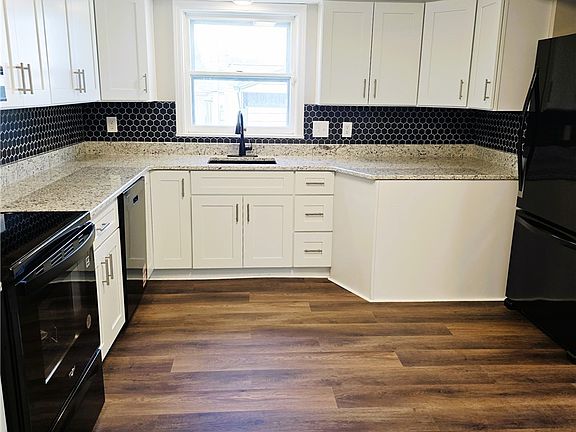 4th image of 5240 W 147th St