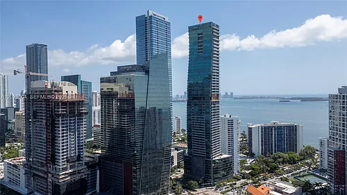 1451 Brickell Ave Photo 1