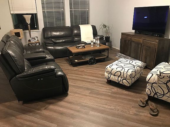 3rd image of 8104 Southern Pine Way