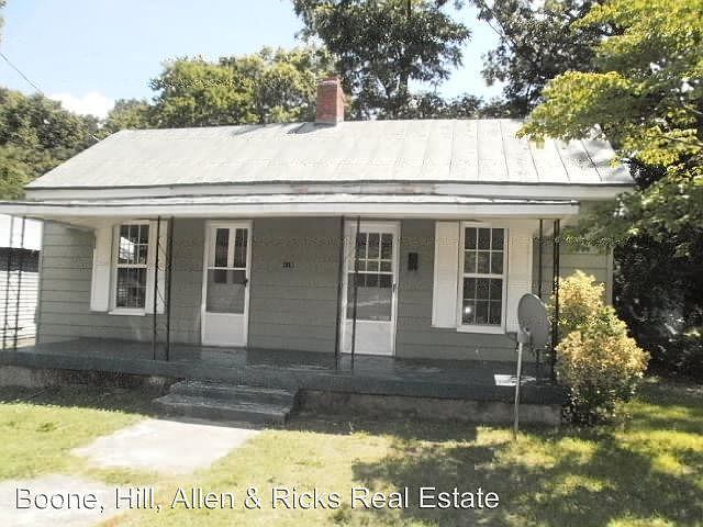 1st image of 619 Jefferson St