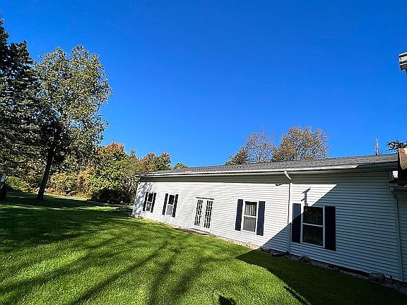 5th image of 3706 Driftwood Dr