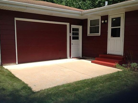 3rd image of 3415 Corbridge Ln