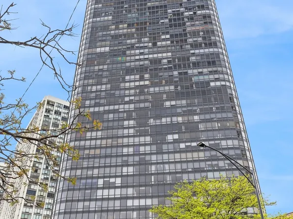 5415 N Sheridan Rd APT 3004, Chicago, IL 60640