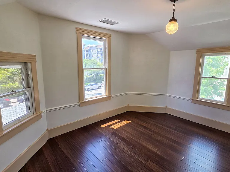 7026 Friends Ave — Photo 15