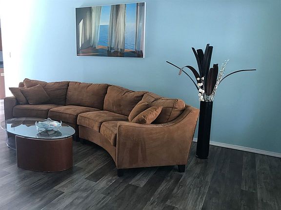 5th image of 2222 S Laurelwood Cir