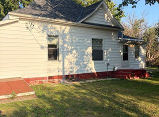 11895 5th St, Ayr, NE 68925