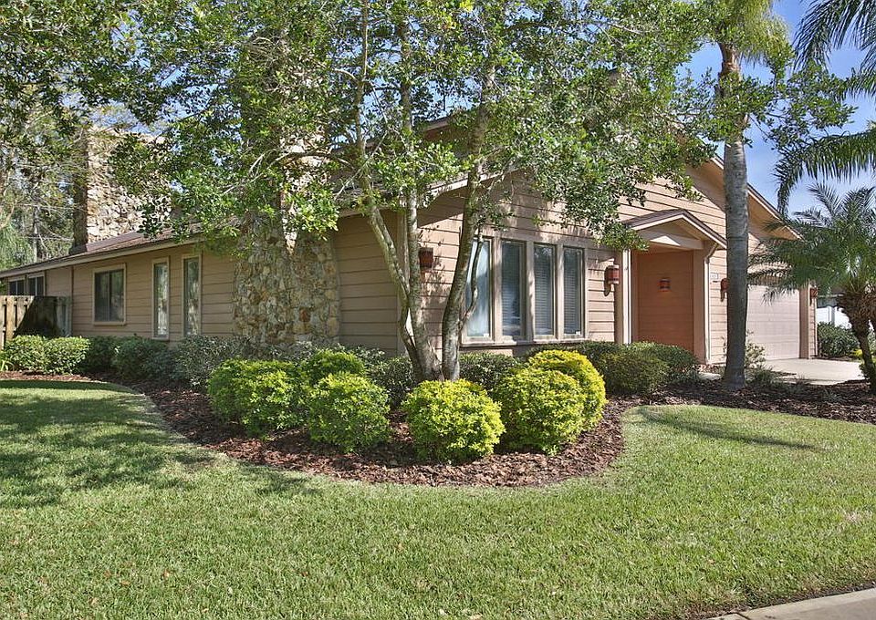 1st image of 429 Pelican Bay Dr