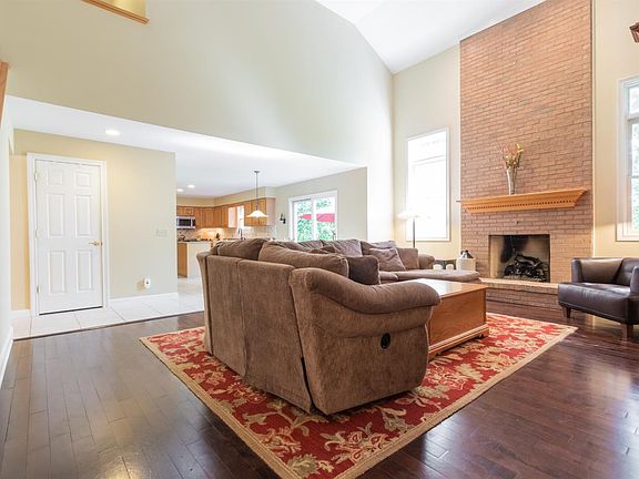 5th image of 348 Fawnmeadows Dr Lot 22