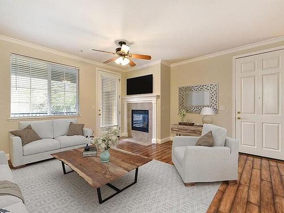 4th image of 6511 Hearthstone Cir APT 323
