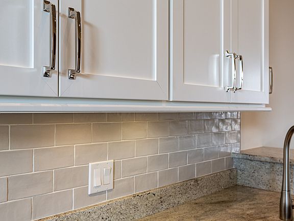 4th image of 2100 Greenwood St #108A
