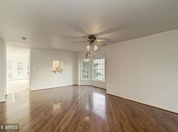 2nd image of 16816 Winston Ln