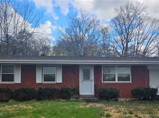 2636 Linda Dr, New Albany, IN 47150