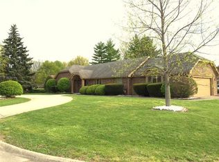713 Green Meadow Dr, Anderson, IN 46011