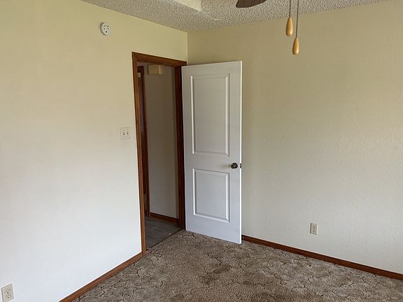 3rd image of 2013 Windward Dr #A