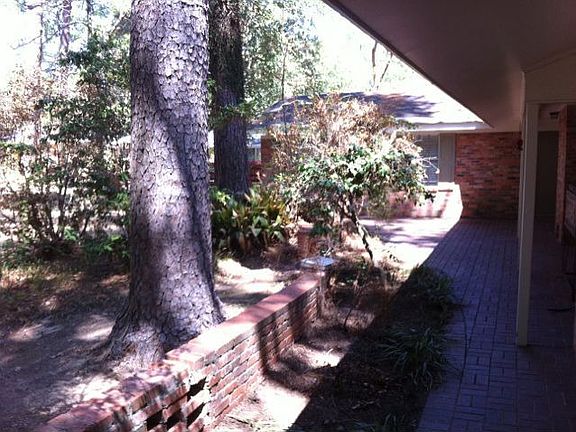 2nd image of 606 Wesley Ave