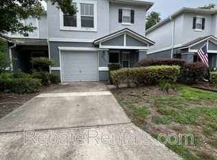 824 S Black Cherry Dr, Saint Johns, FL 32259