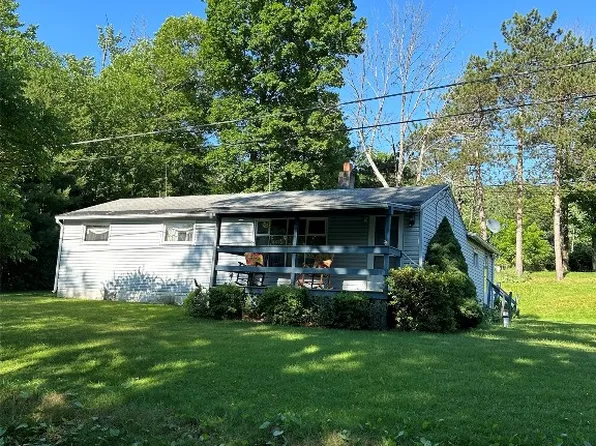 747 Tobey Rd, Apalachin, NY 13732