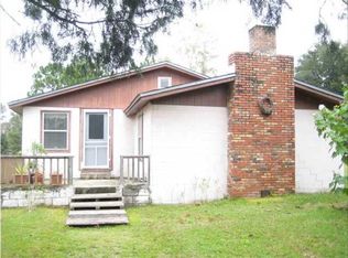 7037 Senterfitt Rd, Laurel Hill, FL 32567