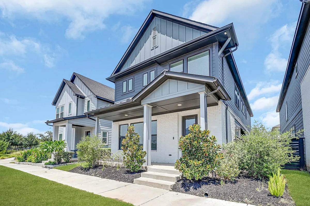 Building Photo - 18514 Gratification Ln