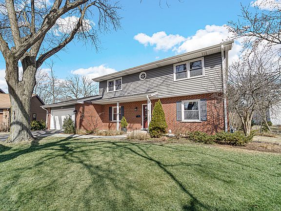 2nd image of 1585 N Blanchard Ct