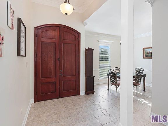 5th image of 15177 Chrissy Dr