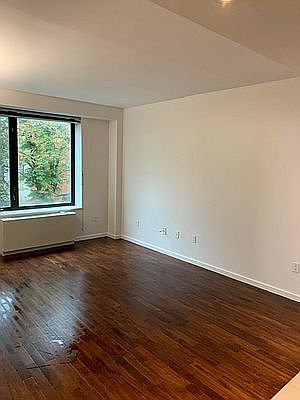 3rd image of 573 W 161st St APT 3D