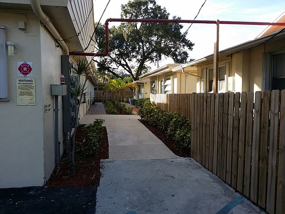 2nd image of 728 Tequesta St APT 2