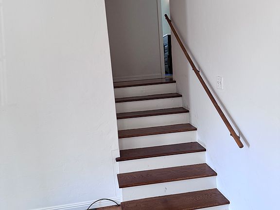 3rd image of 2436 Alameda St