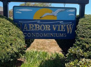 2 McDewell Ave APT 15, Danvers, MA 01923