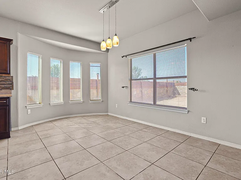 3261 Garden Point Dr — Photo 12