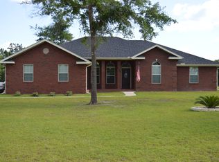 2549 Wood Ave, Alford, FL 32420