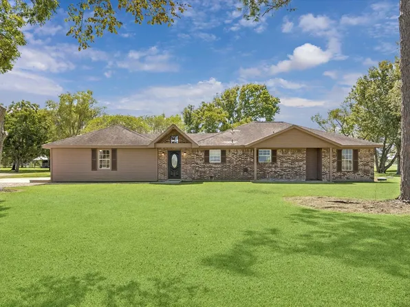 6210 County Road 170, Alvin, TX 77511