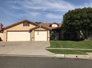 2910 Singing Wood Dr, Corona, CA 92882
