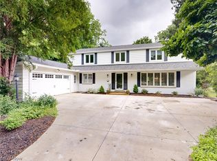 21522 S Woodland Rd, Shaker Hts, OH 44122