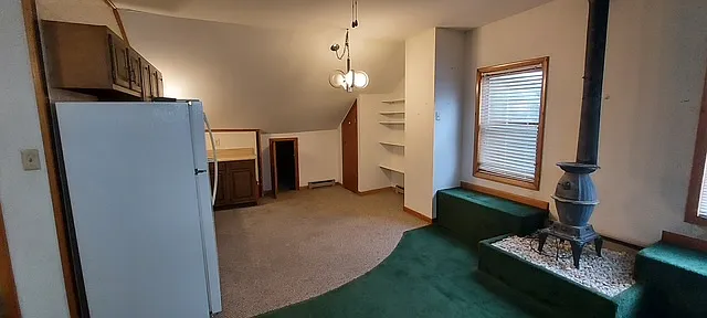 Studio, 600 sqft, $715 — Photo 3