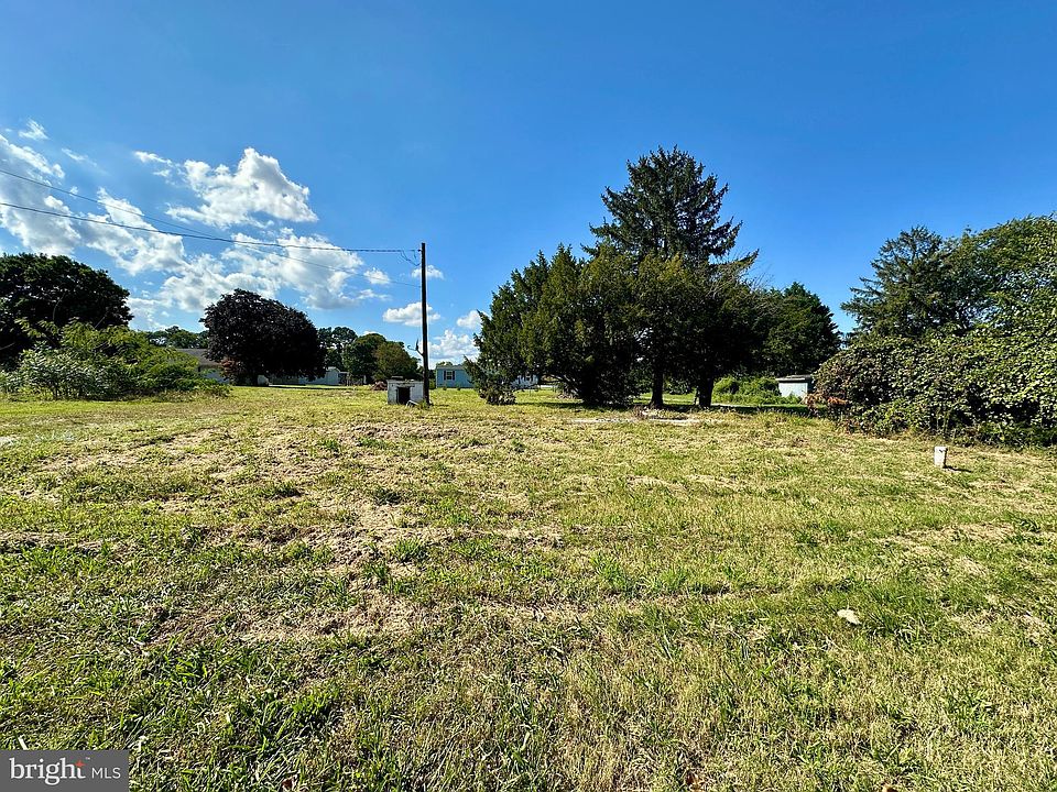 2nd image of 237 Thompsonville Rd