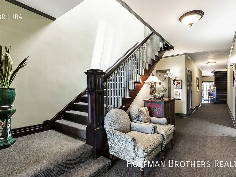 254 S Vendome St #6 — Photo 24