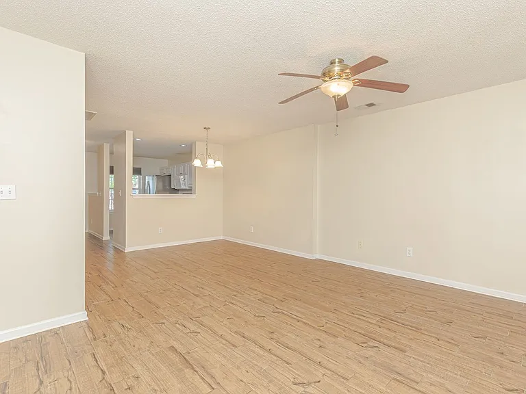 754 Aspen Dr — Photo 14
