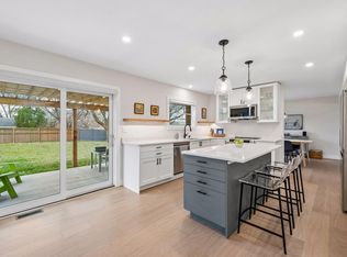 4921 Trillium Ln, Edina, MN 55435