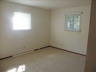 4th image of 6063 Amanda Dr