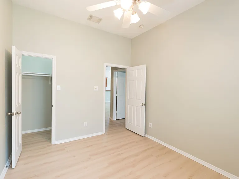 11516 Sunny Creek Ln — Photo 9